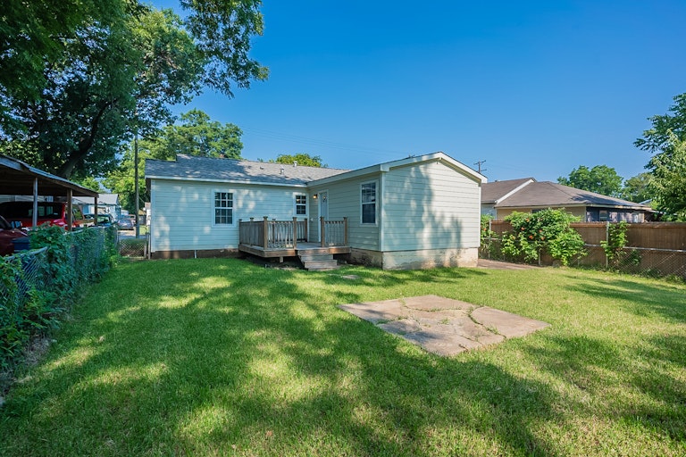 Photo 19 of 19 - 1210 S Gilpin Ave, Dallas, TX 75211