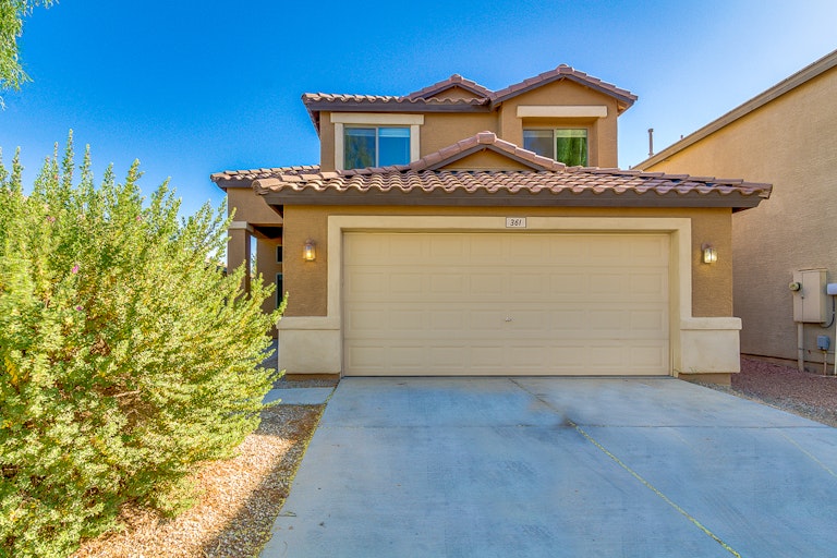 Photo 1 of 29 - 361 E Kelsi Ave, San Tan Valley, AZ 85140