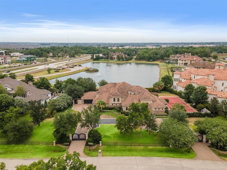 Photo 41 of 41 - 12 Retreat Blvd, Richmond, TX 77469