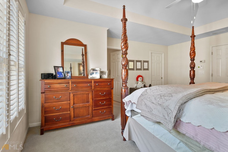 Photo 18 of 39 - 265 Millhaven Lndg, Fayetteville, GA 30215