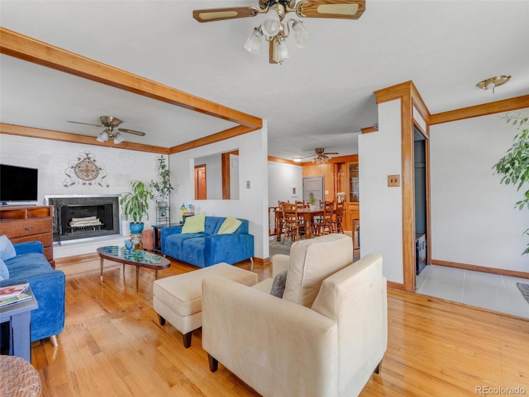 Photo 6 of 40 - 190 E 106th Ave, Northglenn, CO 80233