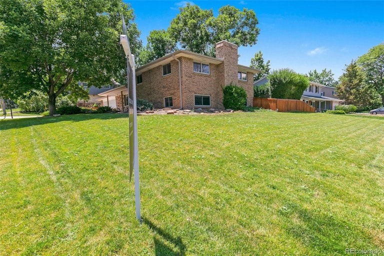 Photo 35 of 35 - 2689 Quail St, Lakewood, CO 80215