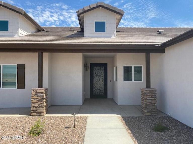 Photo 3 of 27 - 10120 W Appaloosa Trl, Casa Grande, AZ 85194