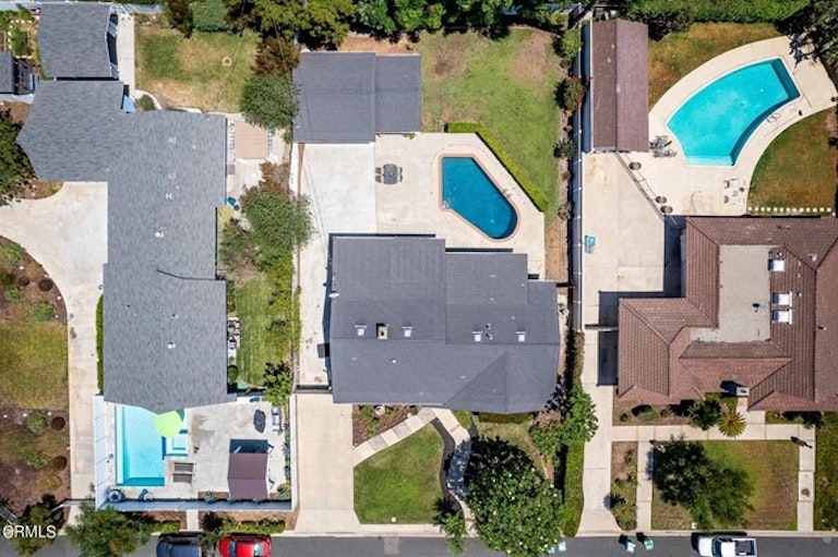 Photo 29 of 36 - 18681 Spaulding Ave, Santa Ana, CA 92705