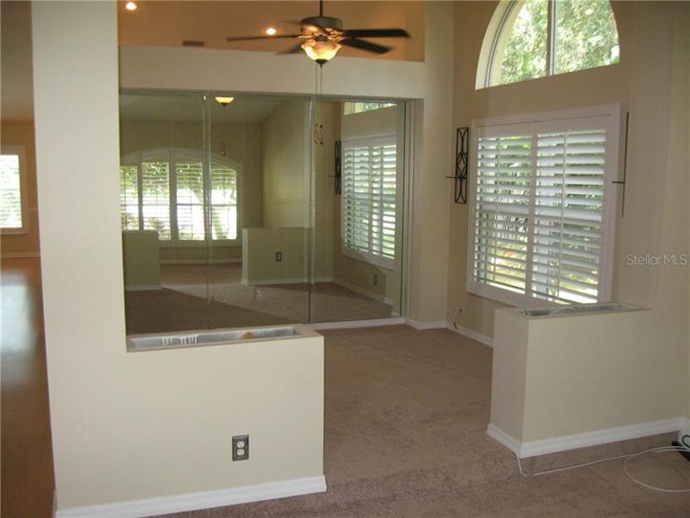 Photo 5 of 25 - 15302 Montreat Way, Tampa, FL 33625