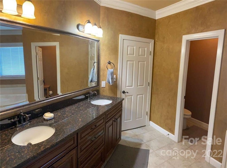 Photo 8 of 19 - 9614 Black Watch Ct, Charlotte, NC 28277