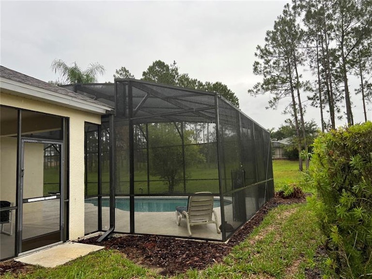 Photo 33 of 43 - 360 Tupelo Cir, Davenport, FL 33897