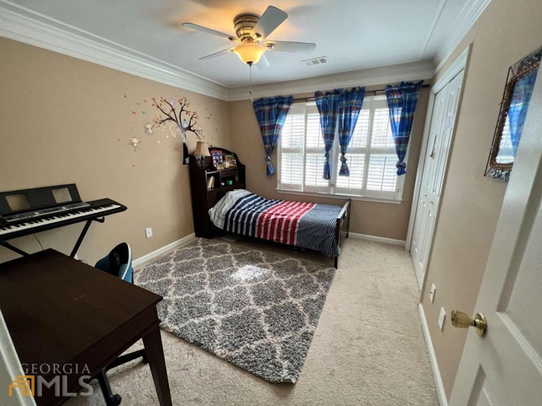 Photo 13 of 27 - 168 Long Meadow Ln, Alpharetta, GA 30004