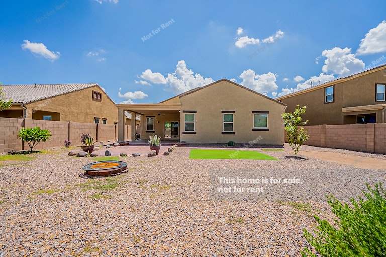 Photo 7 of 17 - 9859 N Howling Wolf Rd, Marana, AZ 85653