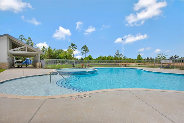Photo 7 of 22 - 2134 Royal Ann Way, Tomball, TX 77375