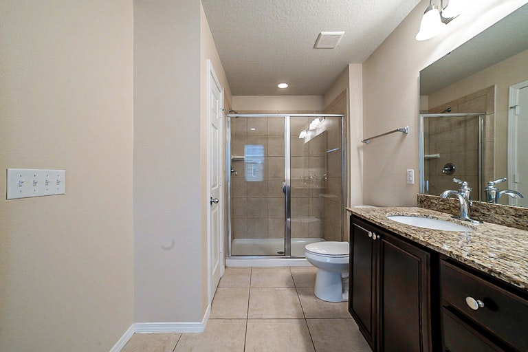 Photo 11 of 14 - 226 Silverglen Ln, Altamonte Springs, FL 32714