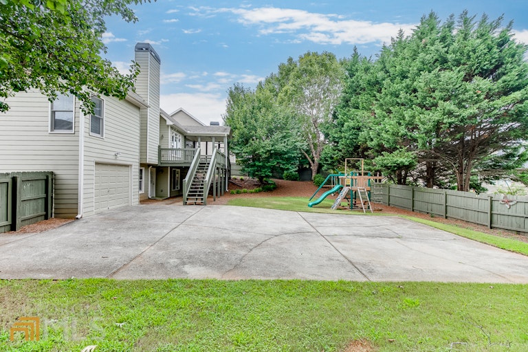 Photo 41 of 44 - 1122 Cayuga Ct, Dacula, GA 30019