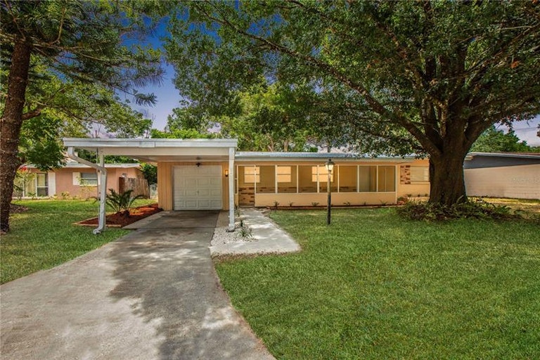 Photo 1 of 36 - 8301 Edie Way, Orlando, FL 32810