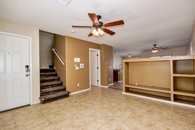 Photo 2 of 24 - 350 S Aaron, Mesa, AZ 85208