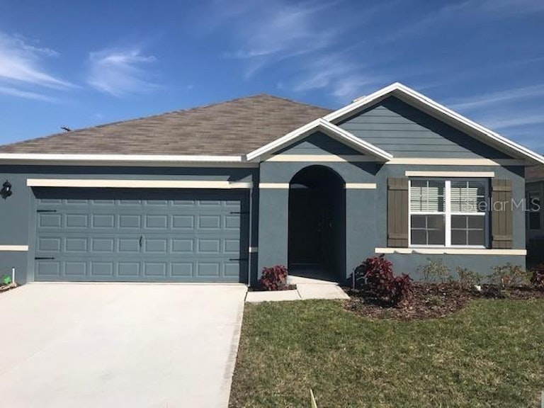 Photo 1 of 40 - 729 Squires Grove Dr, Winter Haven, FL 33880