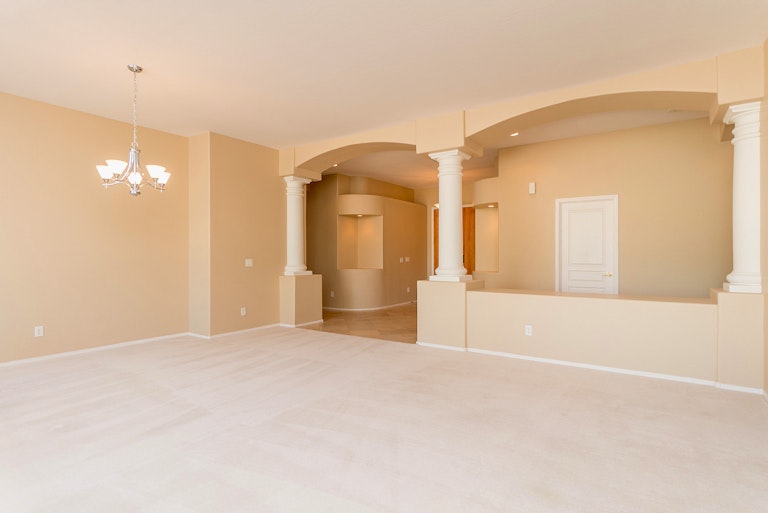Photo 9 of 22 - 9817 S 26th Ln, Phoenix, AZ 85041