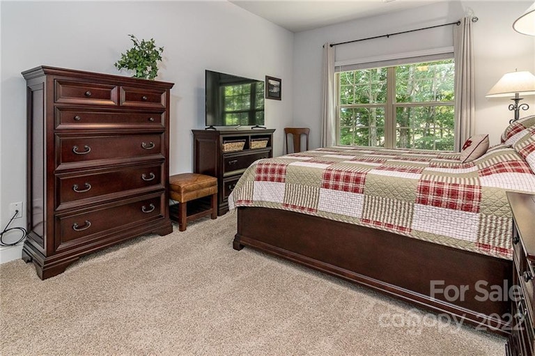 Photo 18 of 48 - 156 Wylie Trl, Statesville, NC 28677