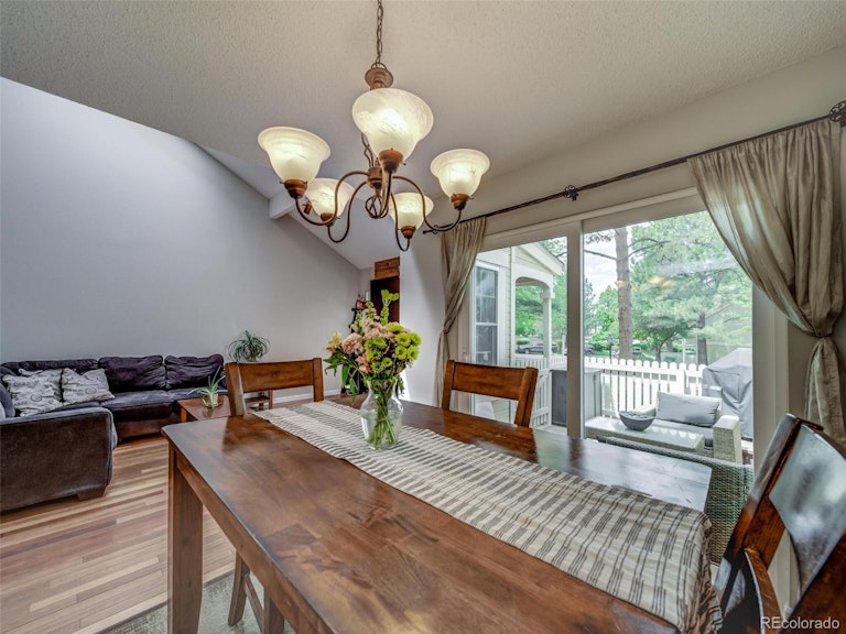 Photo 6 of 40 - 2871 W Long Dr Unit D, Littleton, CO 80120