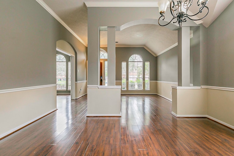 Photo 18 of 30 - 1611 Glacier Blue Dr, Fresno, TX 77545
