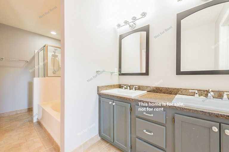 Photo 4 of 19 - 4113 Settlement Dr, Durham, NC 27713