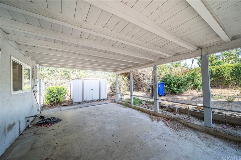 Photo 25 of 32 - 4850 Rosewood St, Montclair, CA 91763