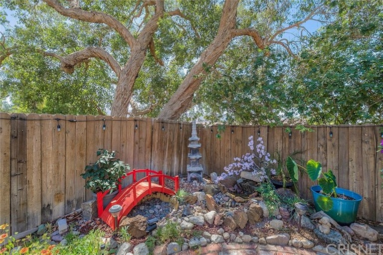 Photo 28 of 38 - 15904 Ada St, Canyon Country, CA 91387