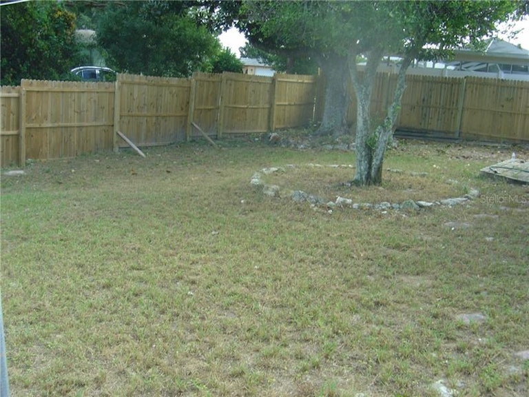 Photo 12 of 12 - 5034 Rosewood Dr, New Port Richey, FL 34653