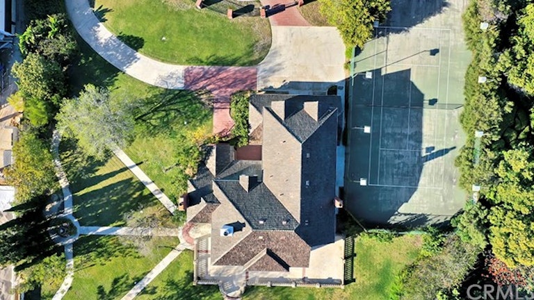 Photo 35 of 35 - 9 Leesbury Ct, Newport Beach, CA 92660