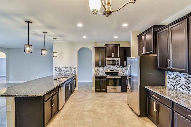 Photo 3 of 35 - 1219 Degraw Dr, Apopka, FL 32712