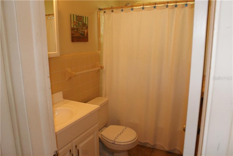 Photo 10 of 25 - 600 Harbor Dr S, Venice, FL 34285