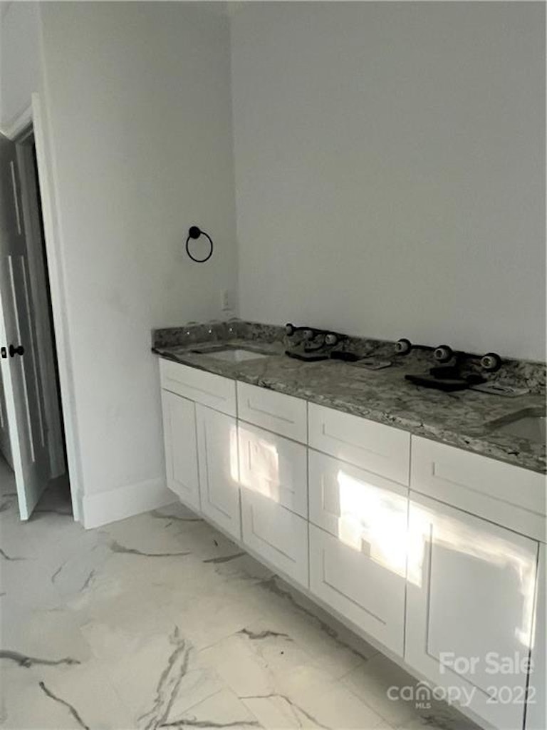 Photo 11 of 14 - 4143 Willow Haven Dr, Denver, NC 28037