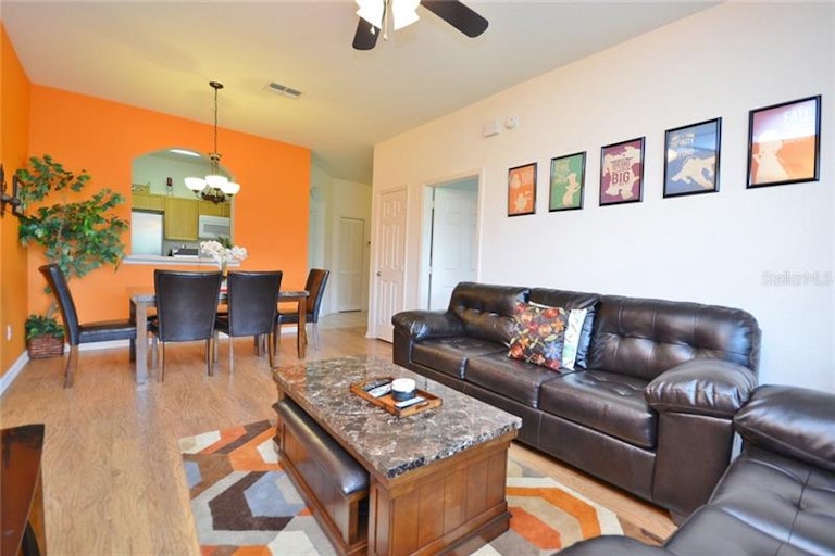 Photo 8 of 25 - 2305 Silver Palm Dr #105, Kissimmee, FL 34747