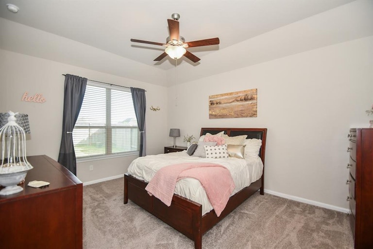 Photo 17 of 37 - 5206 Rue Dela Croix Dr, Katy, TX 77493
