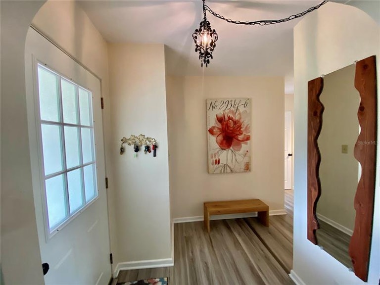 Photo 10 of 60 - 4081 Lake Marianna Dr, Winter Haven, FL 33881