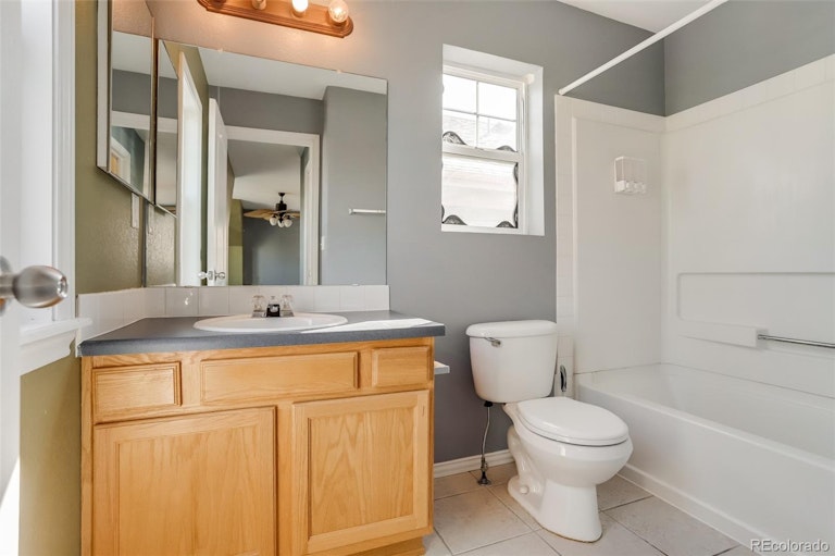 Photo 31 of 40 - 10712 Dayton Way, Commerce City, CO 80640