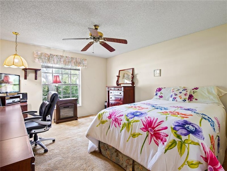 Photo 31 of 65 - 6144 Muirfield Ct, Spring Hill, FL 34606