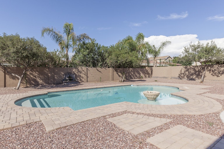 Photo 6 of 29 - 402 E Mead Dr, Chandler, AZ 85249