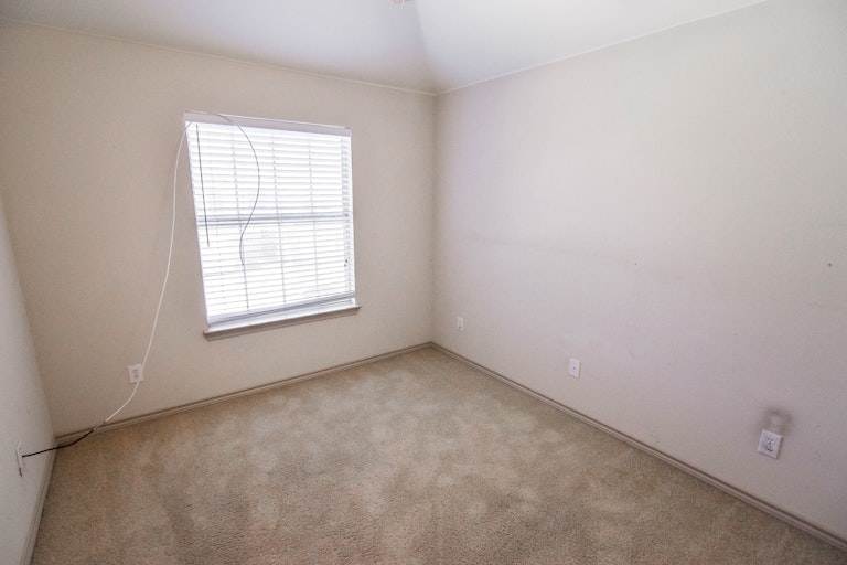 Photo 33 of 36 - 3954 Fernando Dr, Euless, TX 76040