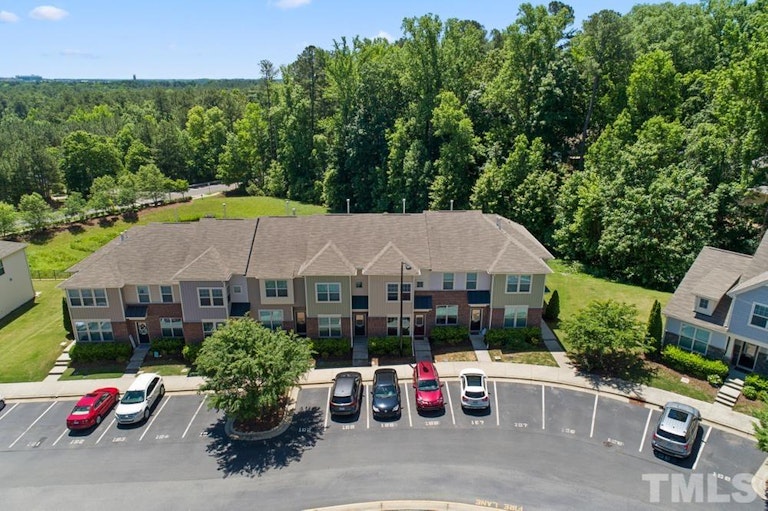 Photo 24 of 25 - 68 Intuition Cir, Durham, NC 27705