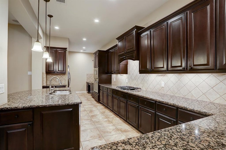 Photo 14 of 44 - 4402 Westwind Garden Pass, Katy, TX 77494