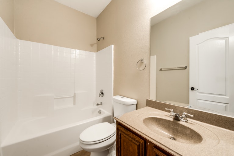Photo 24 of 27 - 8508 Minturn Dr, Fort Worth, TX 76131