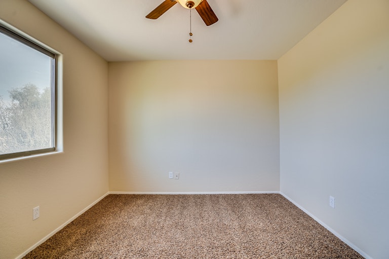 Photo 17 of 32 - 236 E Paso Fino Way, San Tan Valley, AZ 85143