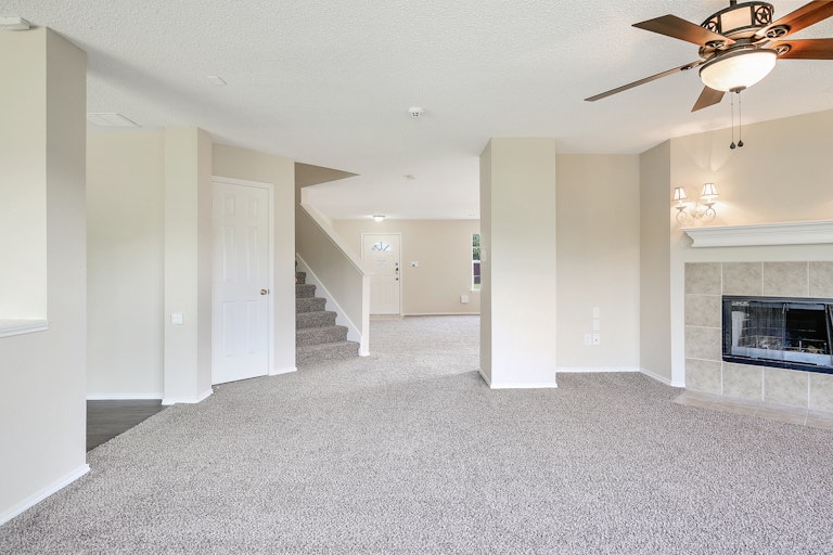 Photo 9 of 31 - 5308 Bison Ct, Watauga, TX 76137