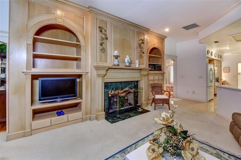 Photo 18 of 47 - 1411 Wyngate Dr, Deland, FL 32724