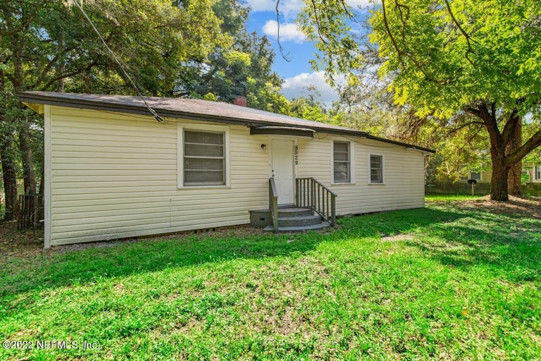 Photo 2 of 16 - 8929 6th Ave, Jacksonville, FL 32208