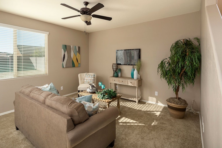 Photo 3 of 11 - 1797 W Half Moon Cir, Queen Creek, AZ 85142