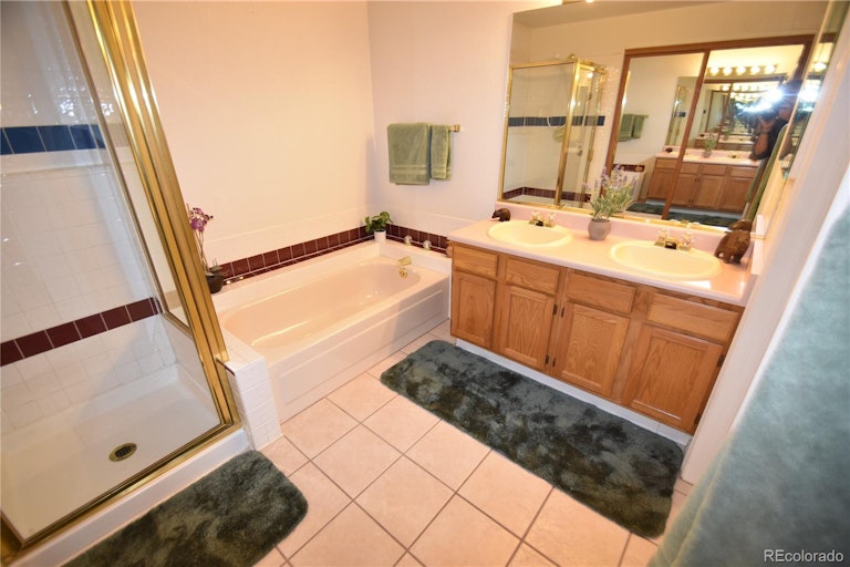 Photo 10 of 30 - 11988 W Berry Ave, Littleton, CO 80127