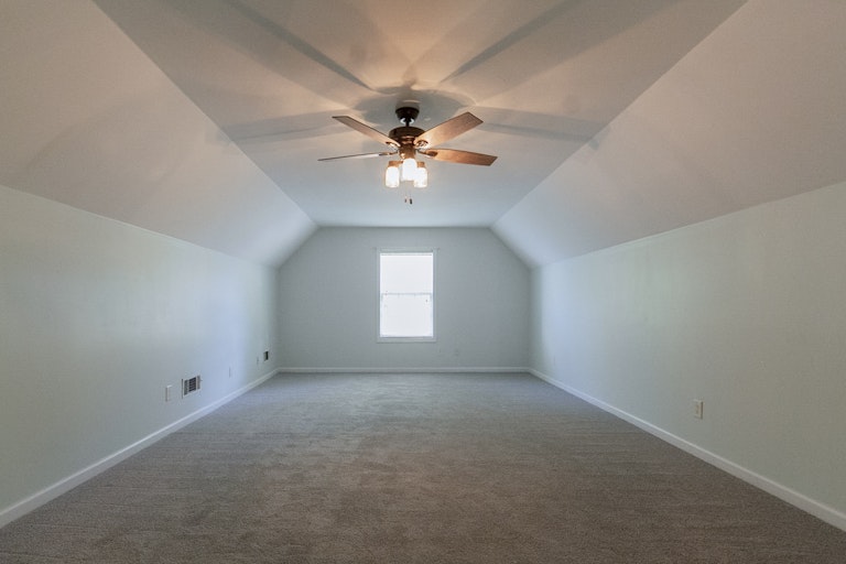 Photo 22 of 42 - 8775 Amberfield Dr, Gainesville, GA 30506