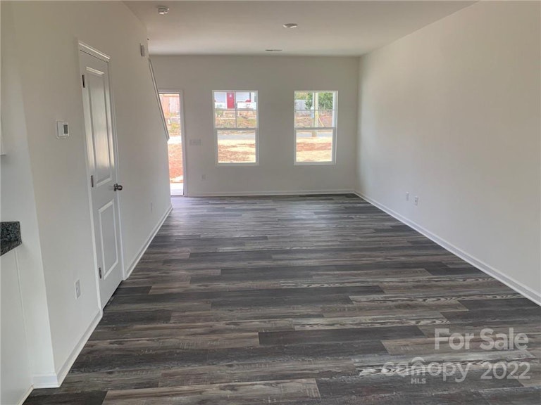 Photo 2 of 4 - 525 Brevard St, Statesville, NC 28677