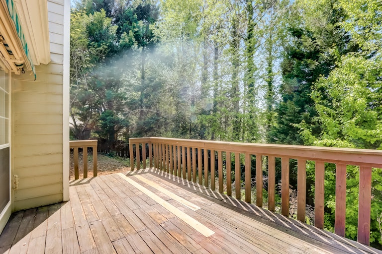 Photo 22 of 23 - 690 Paris Dr, Lawrenceville, GA 30043
